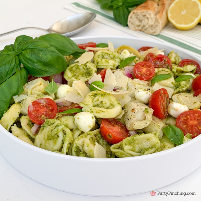 pesto tortellini pasta salad, best easy basil pesto tortellini pasta salad, easy best 30 minute meal recipe ideas for summer, best easy summer salad for picnics potlucks pasta salad, basil pesto pasta salad easy summer meals