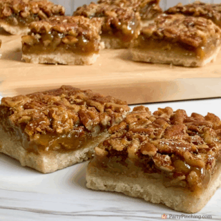 Easy Pecan Pie Bars, super easy pecan pie, best Thanksgiving dessert recipe easy to make, best bar cookie recipes, easy Thanksgiving recipe ideas, easy best fall autumn holiday recipes, easy Christmas pecan pie bar recipe