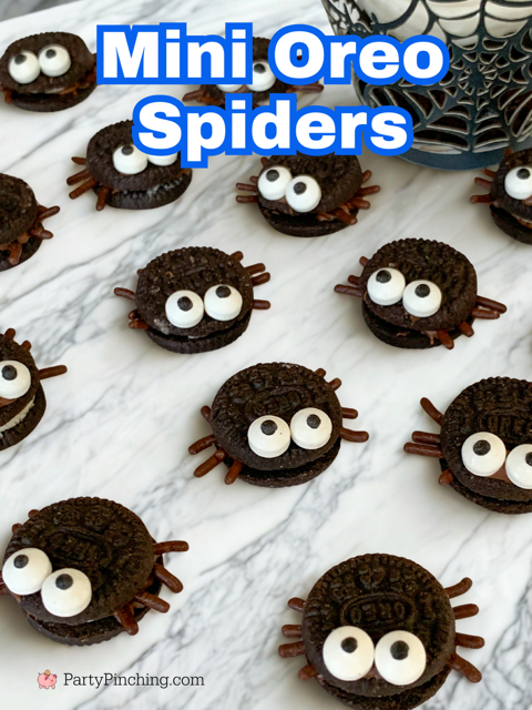 cute easy mini Oreo spiders for Halloween mini Oreos, Mini Oreo spiders, easy to make no bake Halloween dessert recipe ideas, best easy Halloween recipe, cute Halloween dessert ideas fun for kids easy to make, cute spider cupcake toppers dessert toppers for Halloween