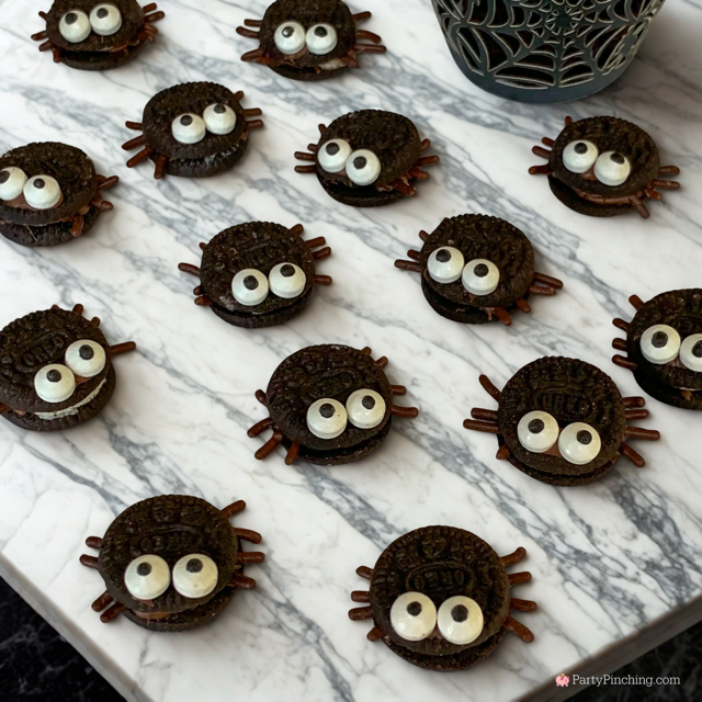 cute easy mini Oreo spiders for Halloween mini Oreos, Mini Oreo spiders, easy to make no bake Halloween dessert recipe ideas, best easy Halloween recipe, cute Halloween dessert ideas fun for kids easy to make, cute spider cupcake toppers dessert toppers for Halloween