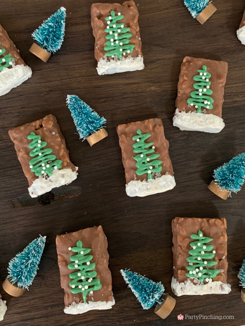 Snowy Granola Bites, Sunbelt Bakery Fudge Dipped Chocolate Chip Chewy Granola Bars, easy no bake winter evergreen dessert ideas, granola bites, winter tree granola snacks