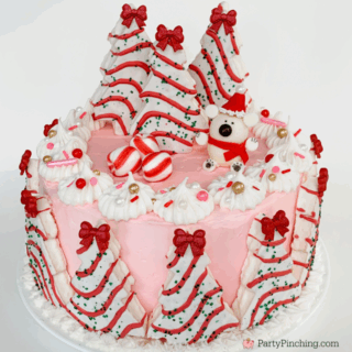 Peppermint Polar Bear Christmas Tree Cake, Best, easy Little Debbie Christmas Tree recipe ideas, cute polar bear cake Christmas, peppermint Christmas cake, easy peppermint pink cake with Little Debbie Christmas trees