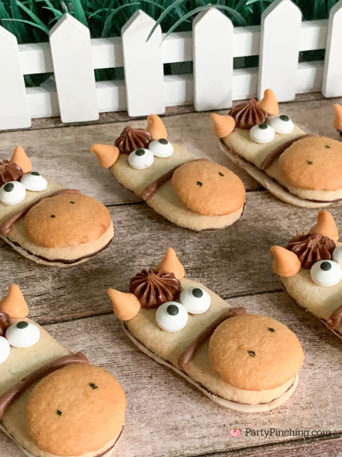 Milano Horse Cookies, best easy Pepperidge Farm Milano Horse Cookies recipe, no bake horse cookies, Barnyard Farm Horse cookies, Lunar Chinese New Year of the Horse cookies, Kentucky Derby Horse cookies, easy cookies fun for kids to make