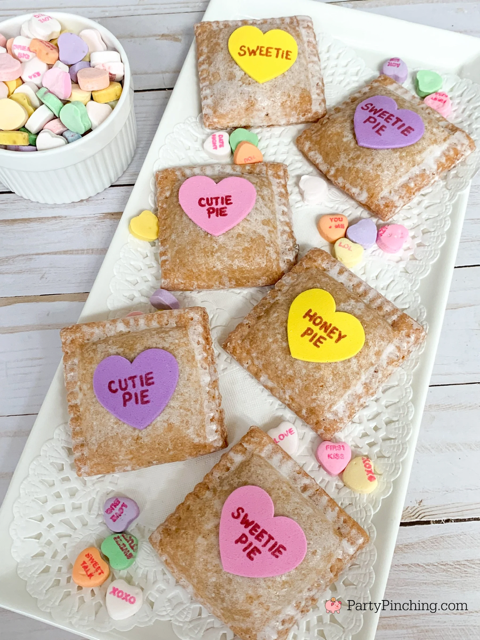 sweetie pies, valentine conversation heart sweetie pies, mini cherry pies, drake's cherry fruit pies, drakes cakes, Valentine sweetie pies, Valentine's day dessert, no bake Valentine's Day dessert ideas easy to make