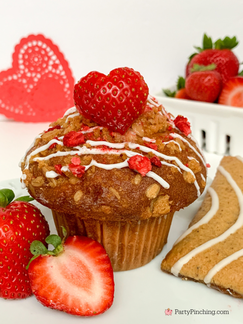 Strawberry granola sweetheart muffins, Valentine muffins, best easy Valentine breakfast ideas, Sunbelt Bakery soft strawberry granola bars