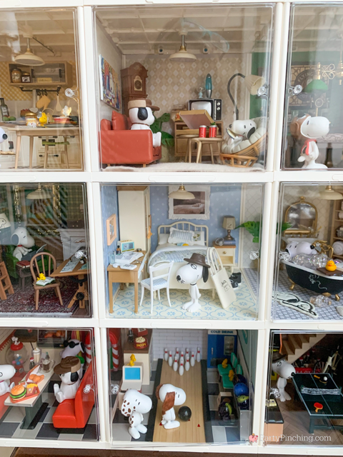 Look Inside Snoopy's Doghouse, Inside Snoopy's Doghouse, Snoopy Doghouse Interior, Snoopy kitchen, Snoopy living room, Snoopy Pool Room, Snoopy Library den, Snoopy guest room bedroom, Snoopy bathroom, Snoopy basement, Snoopy cafe, Snoopy bowling alley, Snoopy's siblings Belle Olaf Marbles Andy Spike, Robotime Rolife Super Creator, Snoopy Re-ment Rement, Miniature model building, Charles M. Schulz, Snoopy, Peanuts Comics, Charlie Brown