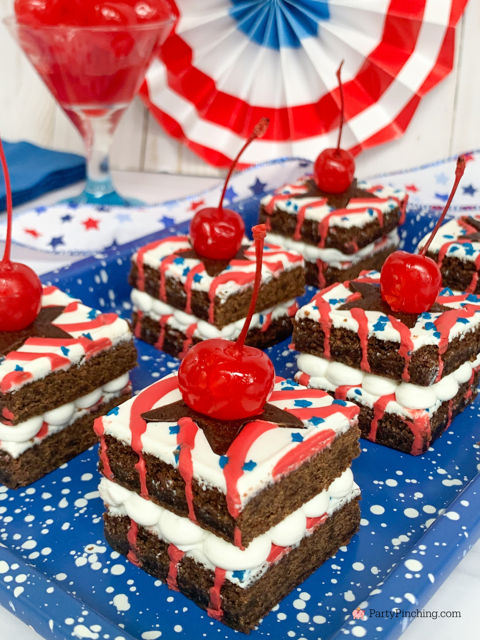 Star spangled brownie bites, easy no bake red white and blue Little Debbie Brownies, best easy no bake patriotic dessert for picnic potluck 4th of July Memorial Day Veteran's Day, star shaped brownies