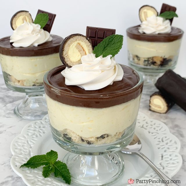 Boston Cream Parfaits, Boston Creme Parfaits, Boston Creme Yodels Drakes Cakes, easy Boston Cream Pie filling, Easy Boston Cream Pie ganache, how to make mini candy bars