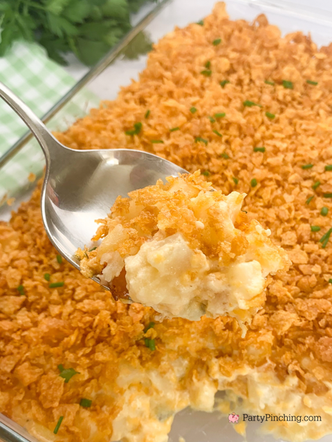 Easy Cheesy Funeral Potatoes, best easy quick funeral potatoes casserole recipe, cheesy casserole with corn flake topping casserole, best easy potluck side dish holiday meal Christmas Thanksgiving Christmas church potluck casserole recipe for a crowd idea, best easy to make comfort food casserole recipe