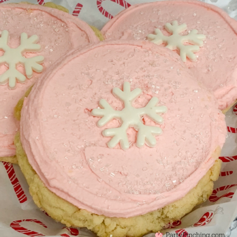 Better than Crumbl Pink Holiday sugar cookie, best Crumbl copycat recipe, easy best Crumbl sugar cookie pink copycat recipe, best easy Christmas cookie recipe cookie exchange ideas, best easy cookie gifts