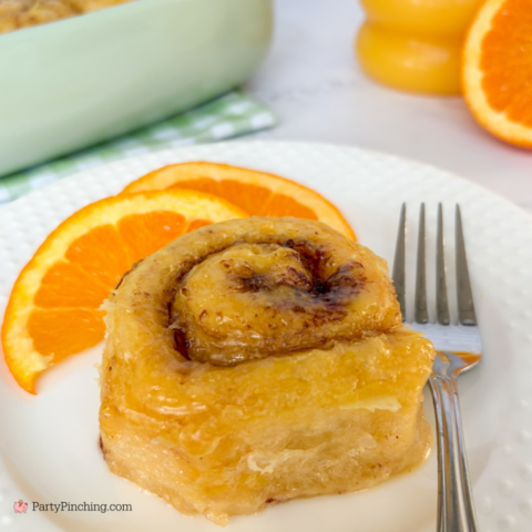 The Best orange rolls, pillsbury tiktok viral orange cinnamon rolls only 5 ingredients whipping cream heavy cream, easy 5 minute prep orange rolls, best Christmas Easter brunch easy casserole recipe ideas, best easy orange cinnamon heavy cream recipe
