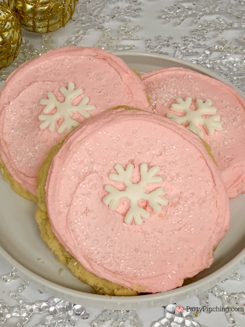 Better than Crumbl Pink Holiday sugar cookie, best Crumbl copycat recipe, easy best Crumbl sugar cookie pink copycat recipe, best easy Christmas cookie recipe cookie exchange ideas, best easy cookie gifts